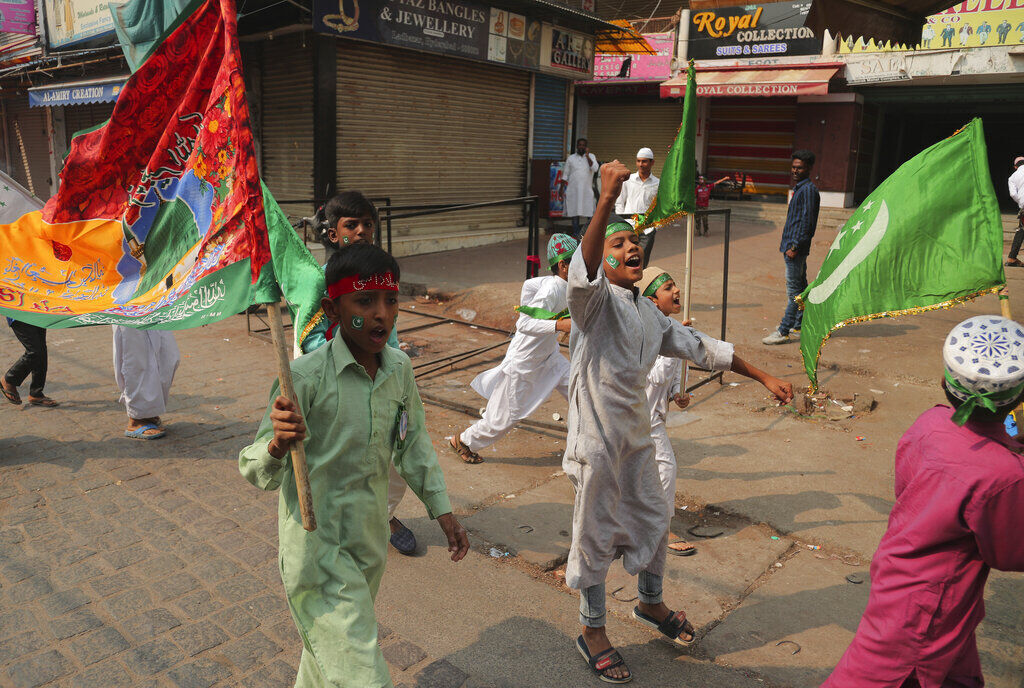 APTOPIX Virus Outbreak India Muslim Festival